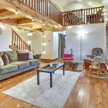 Happy Haven Hill Cabin With Patio And Fire Pit! Villa Dundee ภายนอก รูปภาพ